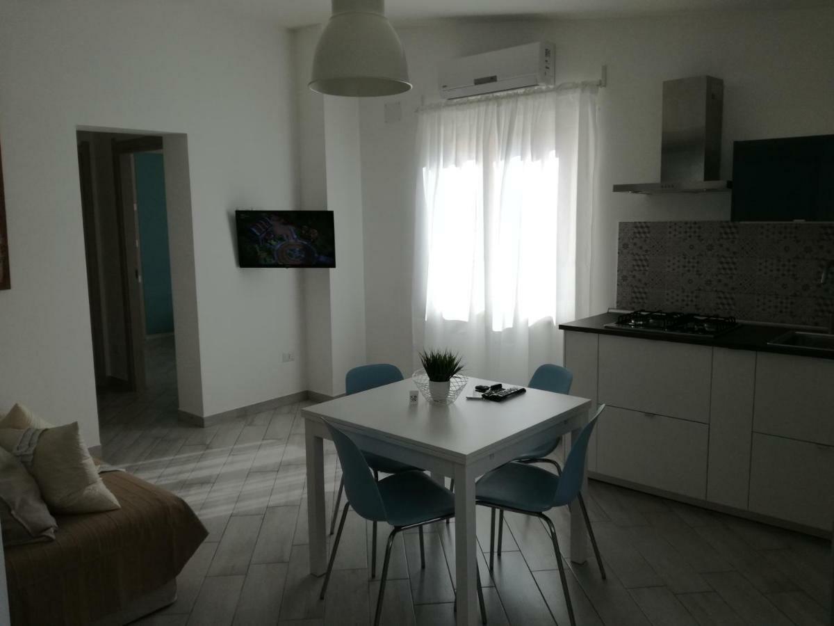 Casa Vacanze Villa Carmela Porto Torres Bagian luar foto