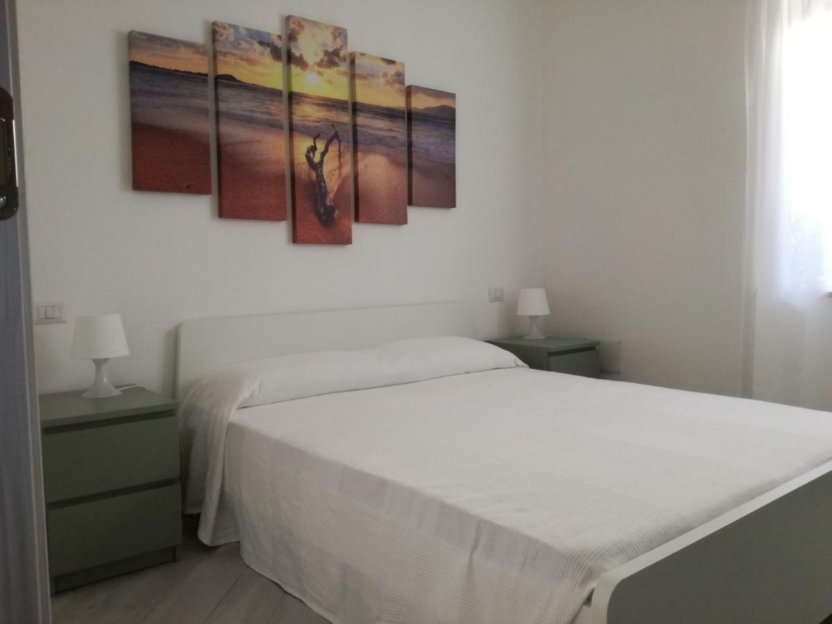 Casa Vacanze Villa Carmela Porto Torres Bagian luar foto